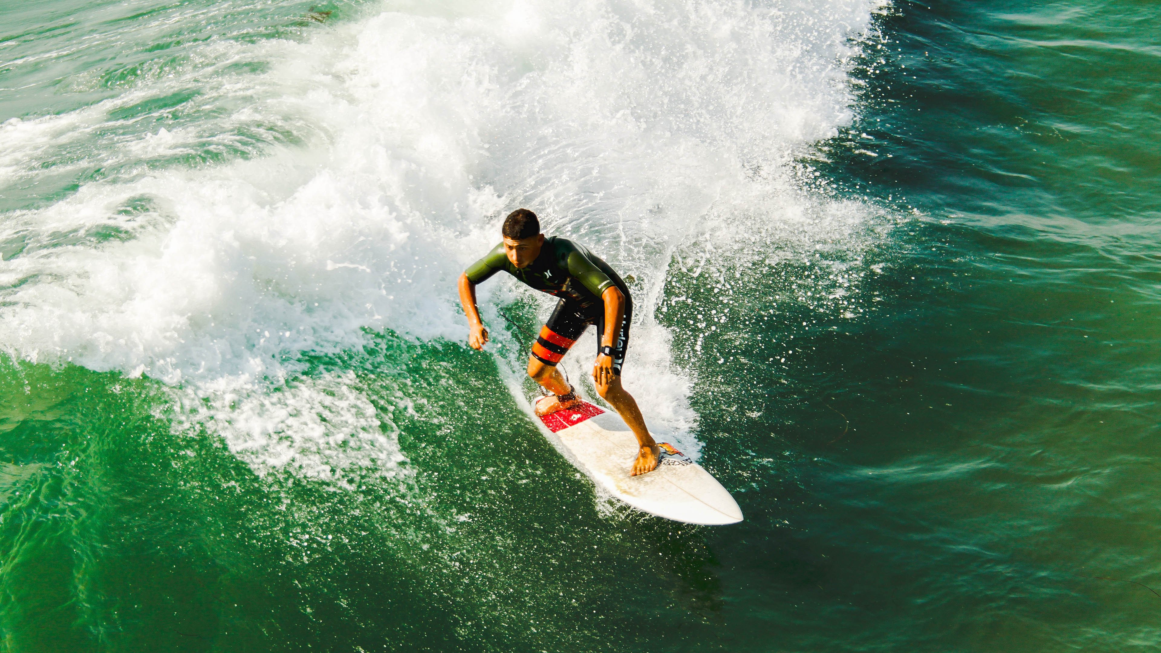 九游下载中心-未来足球场馆将实现全景监控和智慧安防，确保安全稳定，足球场监控方案